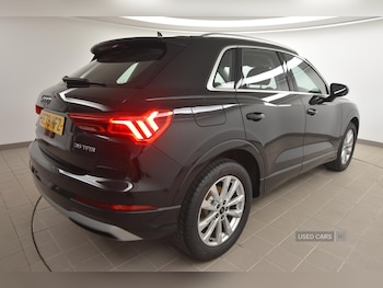 Used Audi Q3 2023 for sale - 77102321: Photo