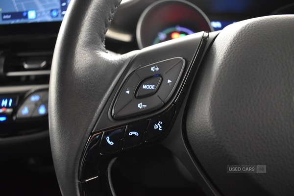 Used Toyota C-HR 2023 for sale - 76659645: Photo 14