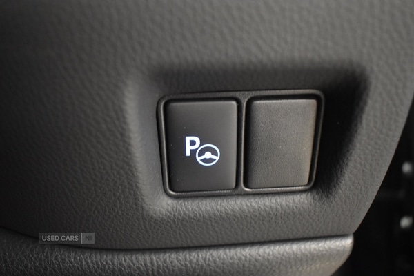 Used Toyota C-HR 2023 for sale - 76659645: Photo 25