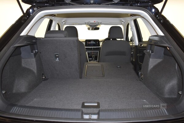 Used Volkswagen T-Roc 2023 for sale - 77102395: Photo 38
