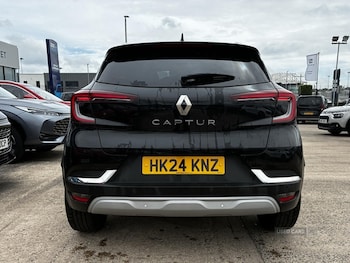 Used Renault Captur 2024 for sale - 78935632: Photo