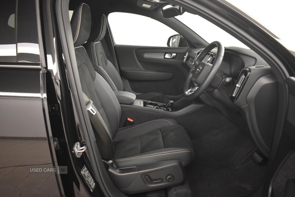 Used Volvo XC40 2025 for sale - 76690433: Photo 30