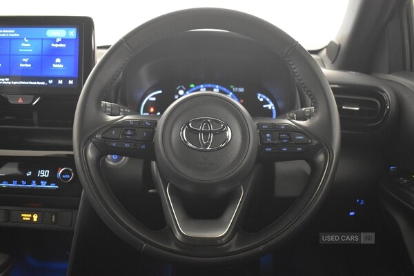 Used Toyota Yaris Cross 2022 for sale - 77017275: Photo 15