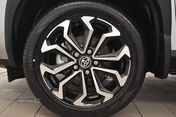 Used Toyota Yaris Cross 2022 for sale - 77017275: Photo 34