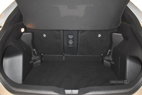 Used Toyota Yaris Cross 2022 for sale - 77017275: Photo 37