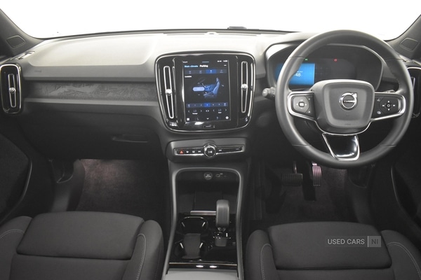 Used Volvo XC40 2023 for sale - 76399501: Photo 12
