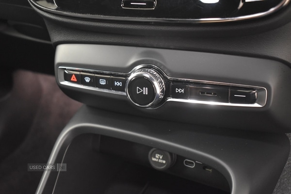 Used Volvo XC40 2023 for sale - 76399501: Photo 28