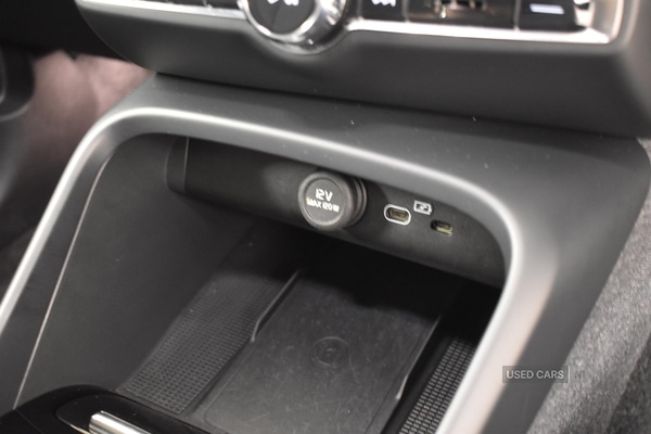 Used Volvo XC40 2023 for sale - 76399501: Photo 29