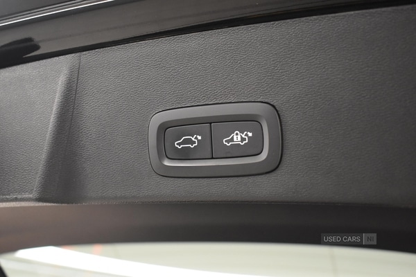 Used Volvo XC40 2023 for sale - 76399501: Photo 43