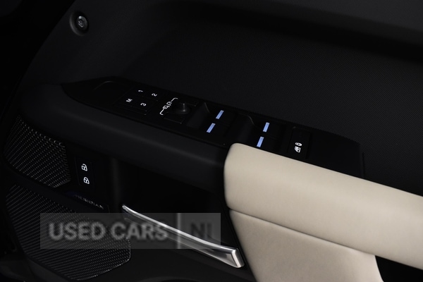 Used Land Rover Defender 2024 for sale - 77511624: Photo 15