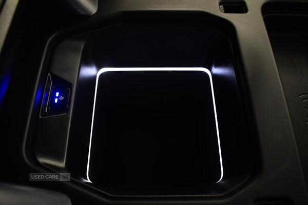 Used Land Rover Defender 2024 for sale - 77511624: Photo 16