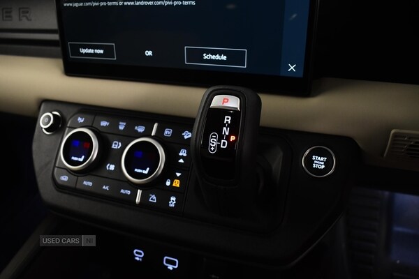 Used Land Rover Defender 2024 for sale - 77511624: Photo 18