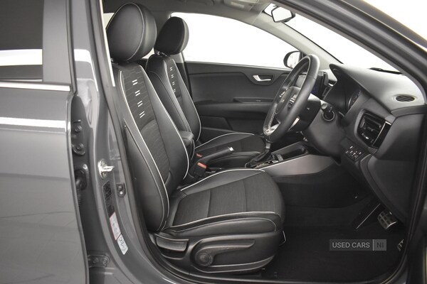 Used Kia Stonic 2022 for sale - 76729269: Photo 30