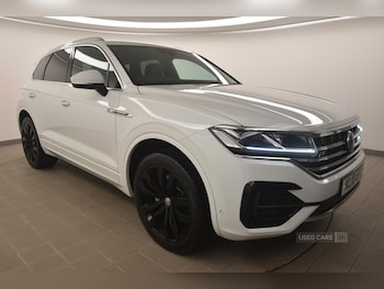 2018 - 3.0 V6 TDI 4Motion R-Line 5dr Tip Auto