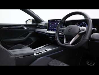 Used Volkswagen Passat 2025 for sale - 75450351: Photo