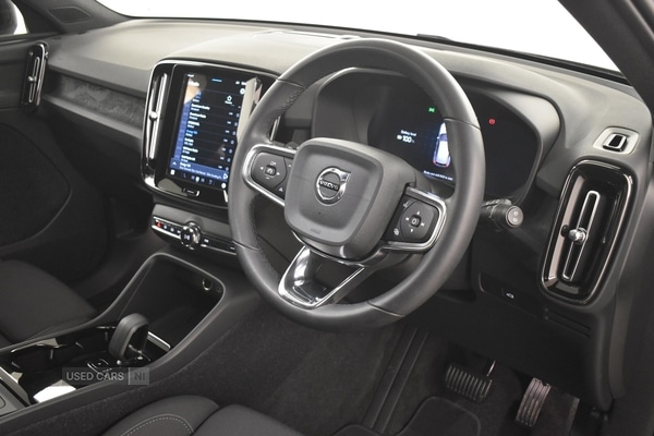 Used Volvo XC40 2022 for sale - 77441722: Photo 3