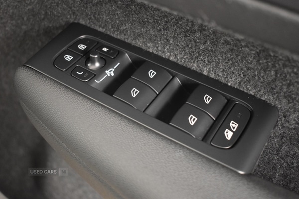 Used Volvo XC40 2022 for sale - 77441722: Photo 30