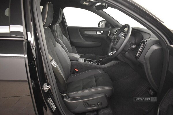 Used Volvo XC40 2025 for sale - 76573954: Photo 30