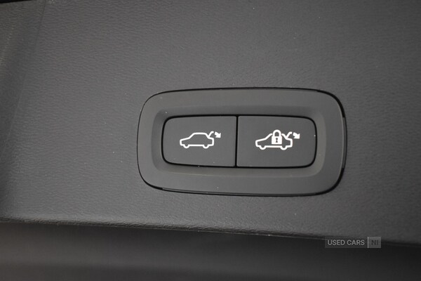 Used Volvo XC40 2025 for sale - 76573954: Photo 40