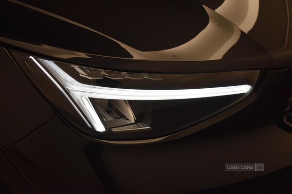 Used Volvo XC40 2025 for sale - 76573954: Photo 9