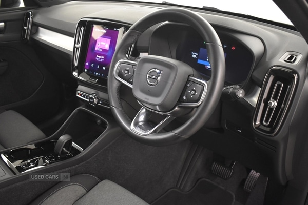 Used Volvo XC40 2024 for sale - 76671812: Photo 3