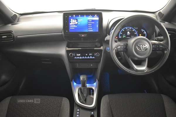Used Toyota Yaris Cross 2022 for sale - 76998408: Photo 12