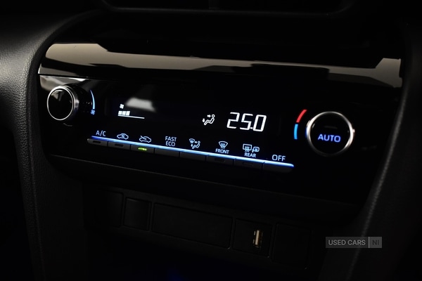 Used Toyota Yaris Cross 2022 for sale - 76998408: Photo 24