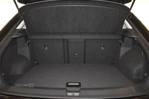 Used Volkswagen T-Roc 2023 for sale - 77156849: Photo 38