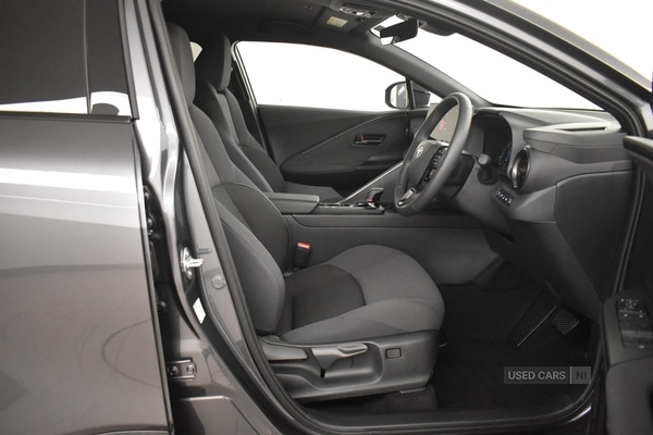 Used Toyota C-HR 2025 for sale - 77052562: Photo 28