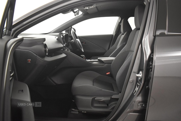 Used Toyota C-HR 2025 for sale - 77052562: Photo 29