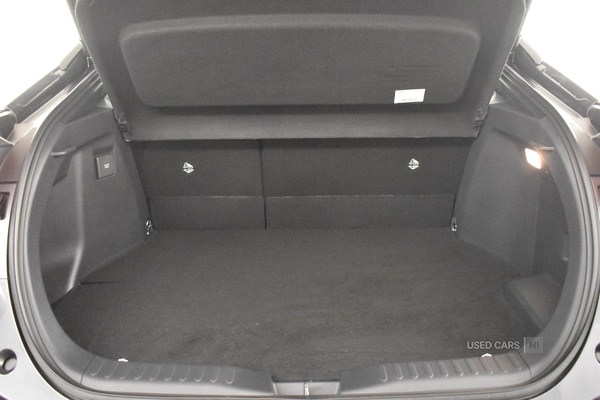 Used Toyota C-HR 2025 for sale - 77052562: Photo 32