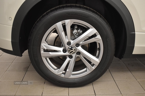 Used Volkswagen T-Roc 2024 for sale - 76621096: Photo 44