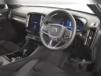 Used Volvo XC40 2025 for sale - 76528242: Photo