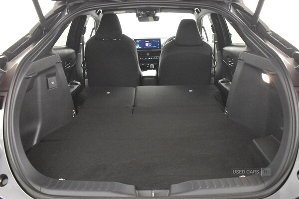 Used Toyota C-HR 2025 for sale - 77204220: Photo 34