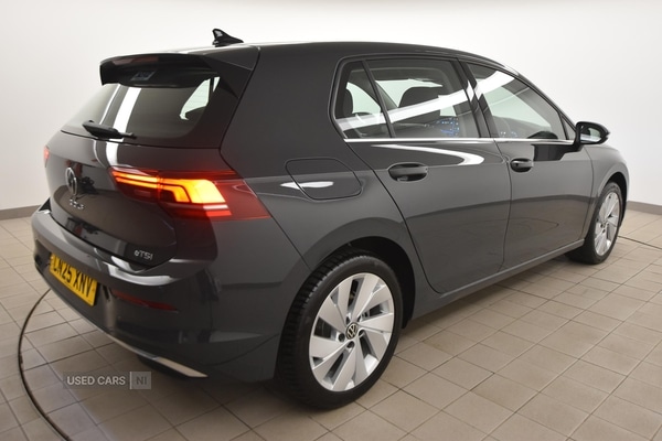 Used Volkswagen Golf 2025 for sale - 77192180: Photo 4