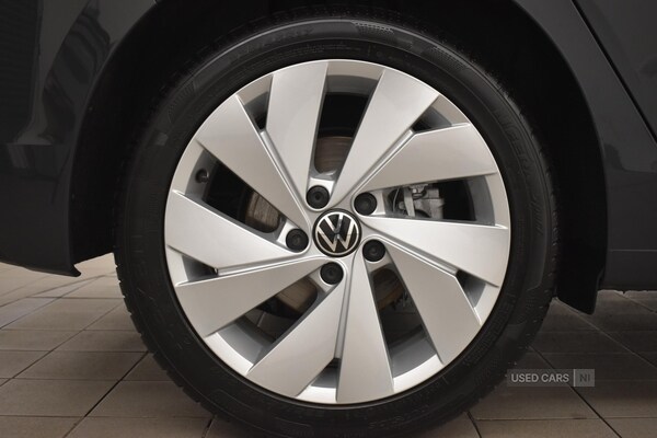 Used Volkswagen Golf 2025 for sale - 77192180: Photo 42