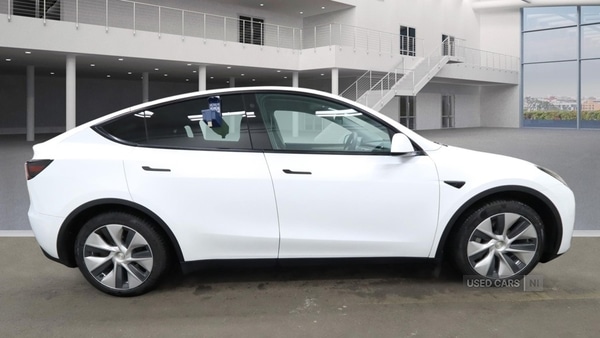 Used Tesla Model Y 2023 for sale - 78020915: Photo 2