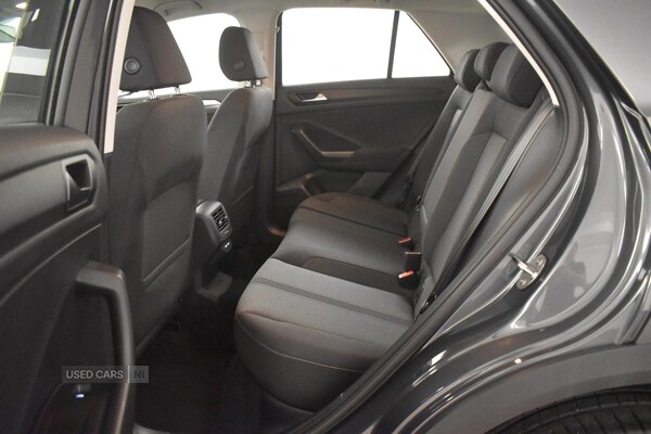 Used Volkswagen T-Roc 2025 for sale - 76997990: Photo 31