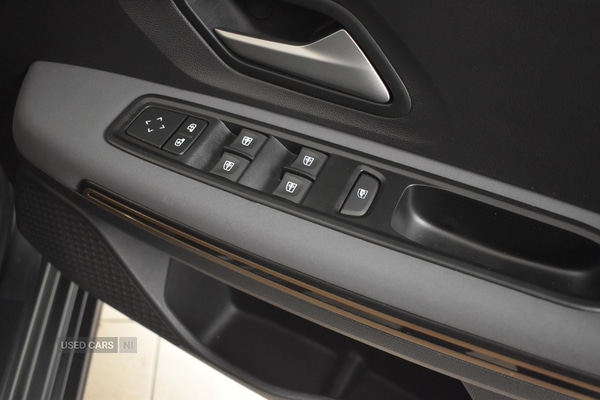 Used Dacia Sandero Stepway 2023 for sale - 76621104: Photo 28