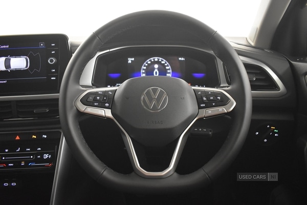 Used Volkswagen T-Roc 2025 for sale - 76803132: Photo 12