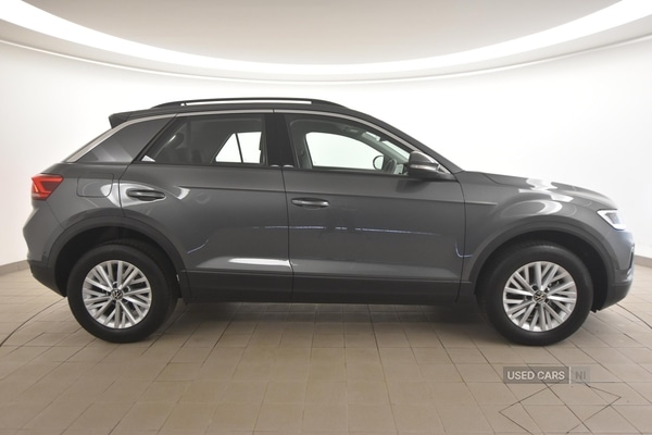 Used Volkswagen T-Roc 2025 for sale - 76803132: Photo 2
