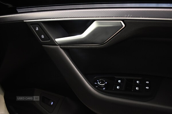 Used Volkswagen Touareg 2018 for sale - 77204437: Photo 31