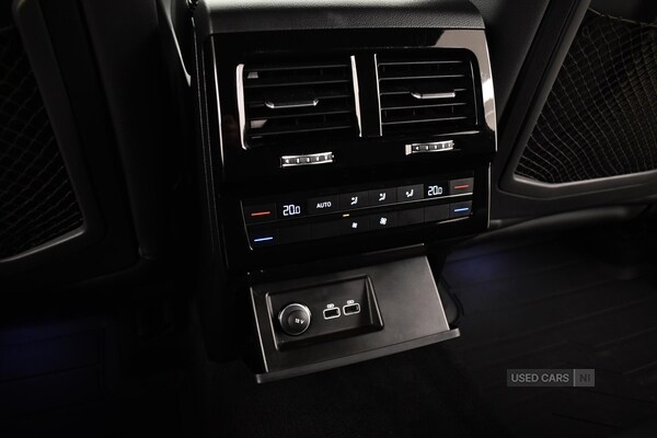 Used Volkswagen Touareg 2018 for sale - 77204437: Photo 41