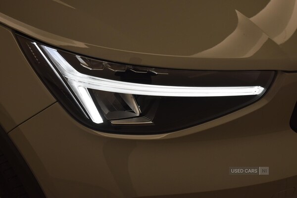 Used Volvo XC40 2024 for sale - 76562689: Photo 9