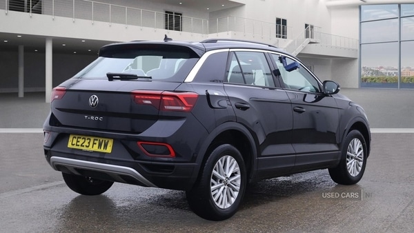 Used Volkswagen T-Roc 2023 for sale - 77017745: Photo 4