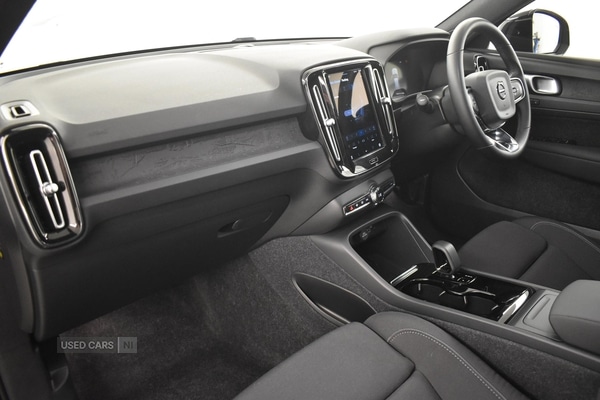 Used Volvo XC40 2023 for sale - 76620924: Photo 11