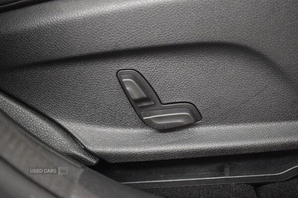 Used Mercedes-Benz EQC 2022 for sale - 76522585: Photo 36