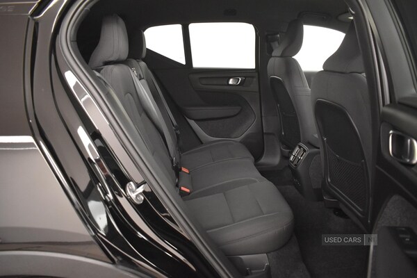 Used Volvo XC40 2023 for sale - 76672127: Photo 35