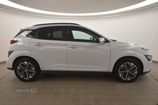 Used Hyundai KONA 2022 for sale - 77156854: Photo 2