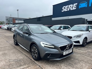 2018 - T3 [152] Cross Country 5dr Geartronic